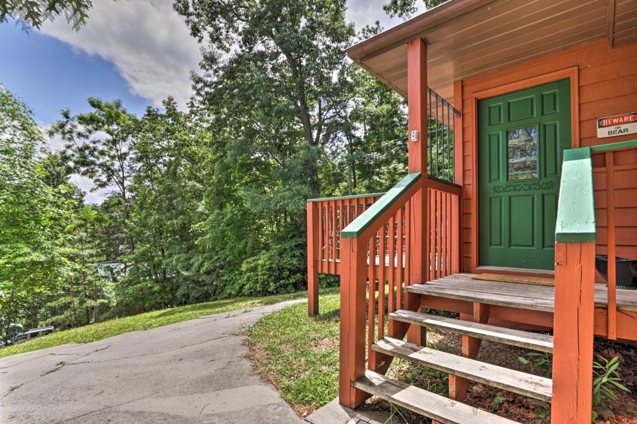 Gatlinburg Chalet Hot Tub, Sauna And Mountain View المظهر الخارجي الصورة